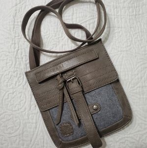 Sherpani Piper Crossbody Purse